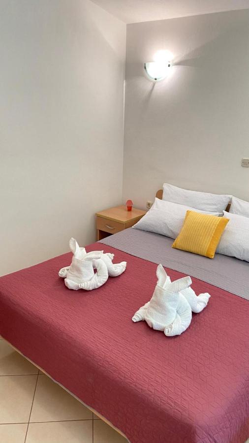 Apartments Tiho & Jelena Blace Εξωτερικό φωτογραφία