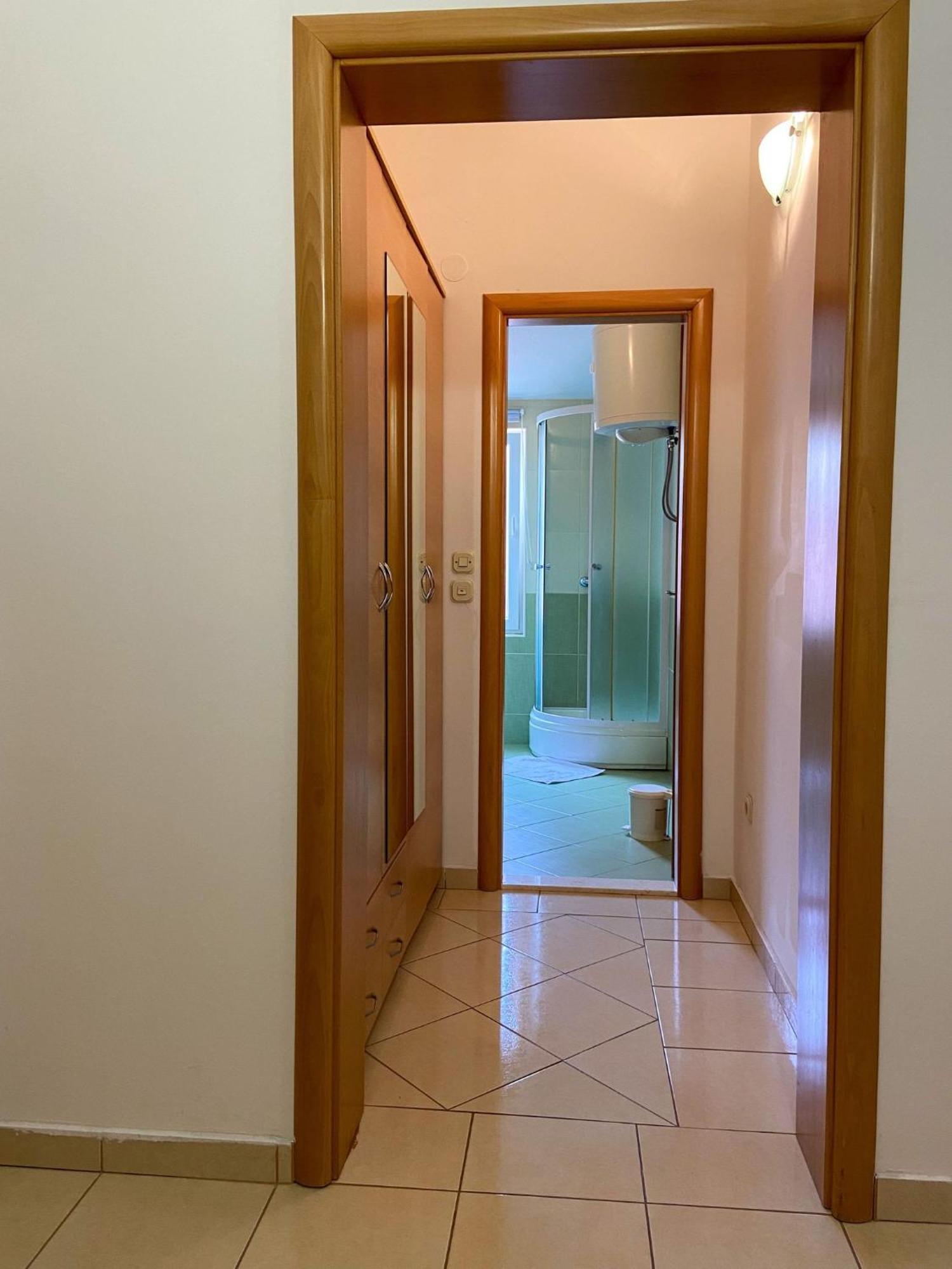 Apartments Tiho & Jelena Blace Εξωτερικό φωτογραφία