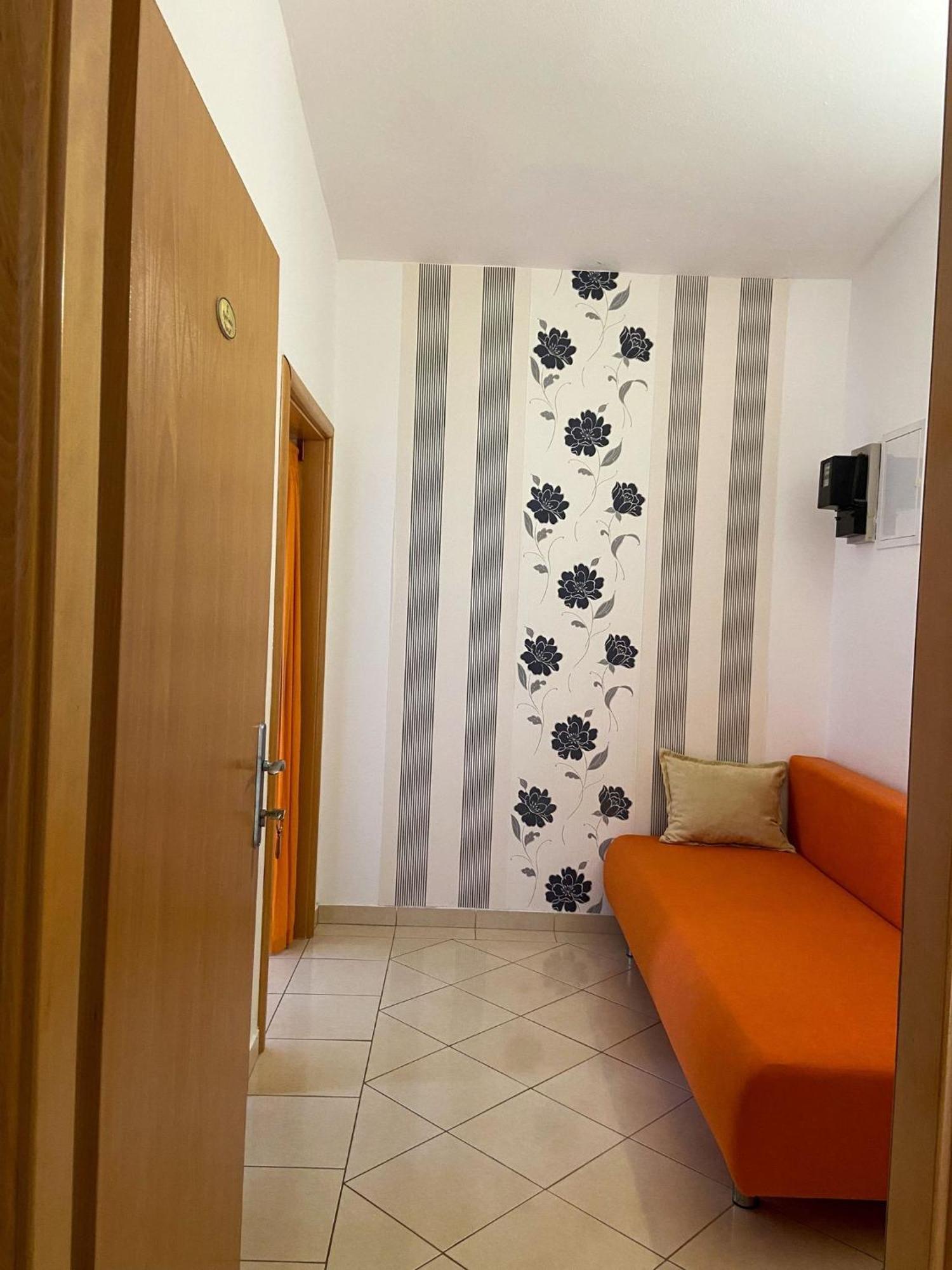 Apartments Tiho & Jelena Blace Εξωτερικό φωτογραφία