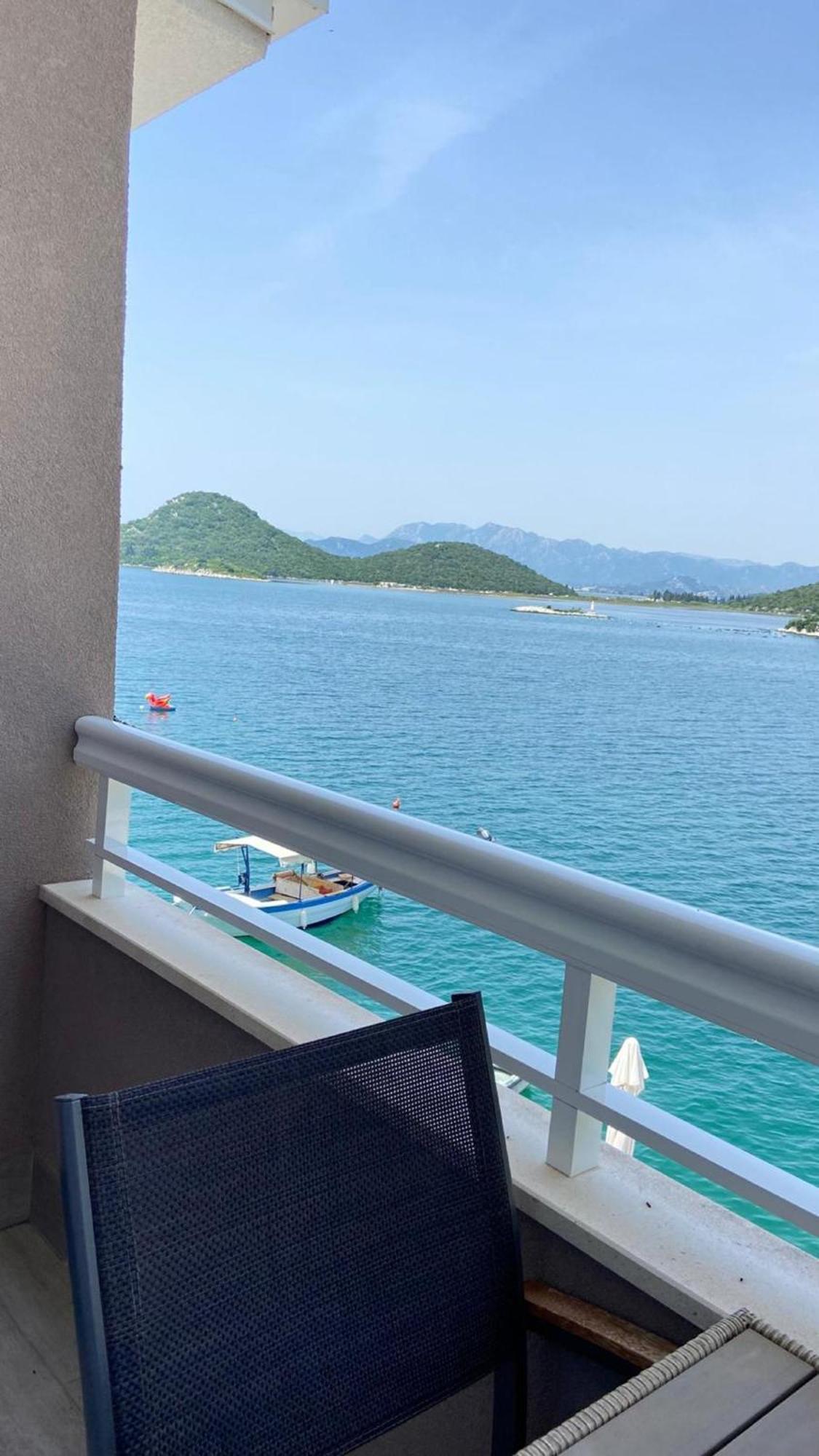 Apartments Tiho & Jelena Blace Εξωτερικό φωτογραφία